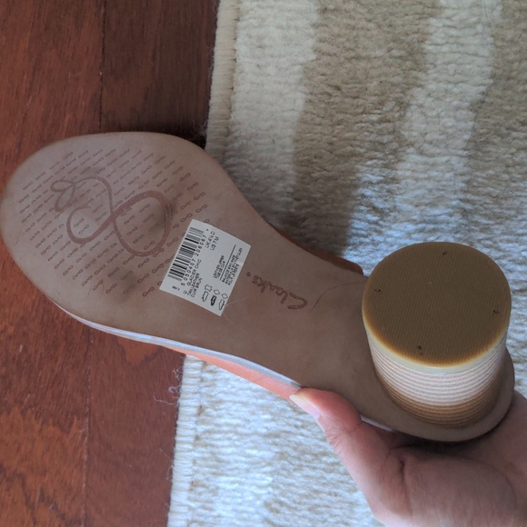 Clarks Sandals - Picture 2 of 2